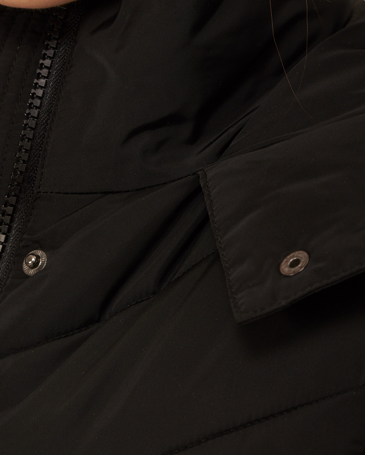 Puffer Jacket σε Μαύρο φωτογραφία