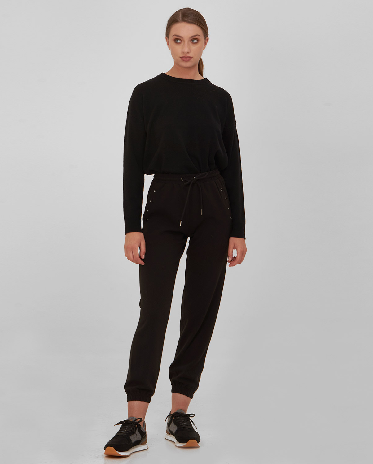 Berenice Παντελόνι sporty style σε μαύρο φωτογραφία