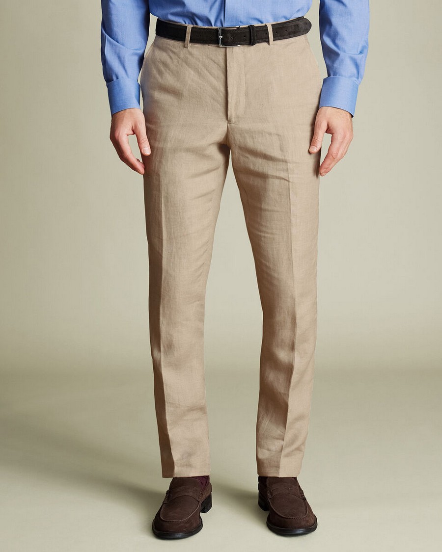 Charles Tyrwhitt Charles Tyrwhitt Ανδρικό Παντελόνι Λινό με Πιέτα Modern Fit σε Μπεζ