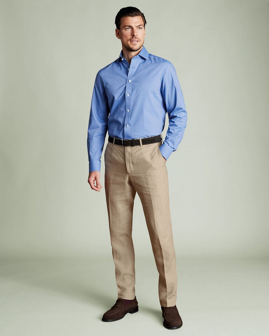 Charles Tyrwhitt Ανδρικό Παντελόνι Λινό με Πιέτα Modern Fit σε Μπεζ φωτογραφία