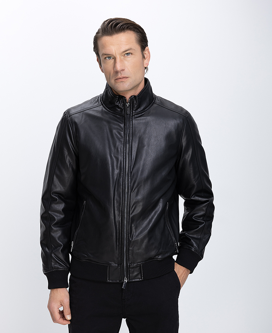 MarkUp Ανδρικό Jacket Με Όρθιο Γιακά Και Φερμουάρ φωτογραφία