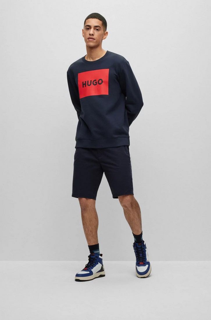 Hugo Βερμούδα in Stretch Cotton Gabardine φωτογραφία