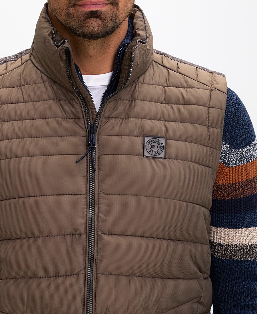 Ανδρικό Γιλέκο Bodywarmer Regular Fit Καπιτονέ Με Φερμουάρ Και Τσέπες_ φωτογραφία