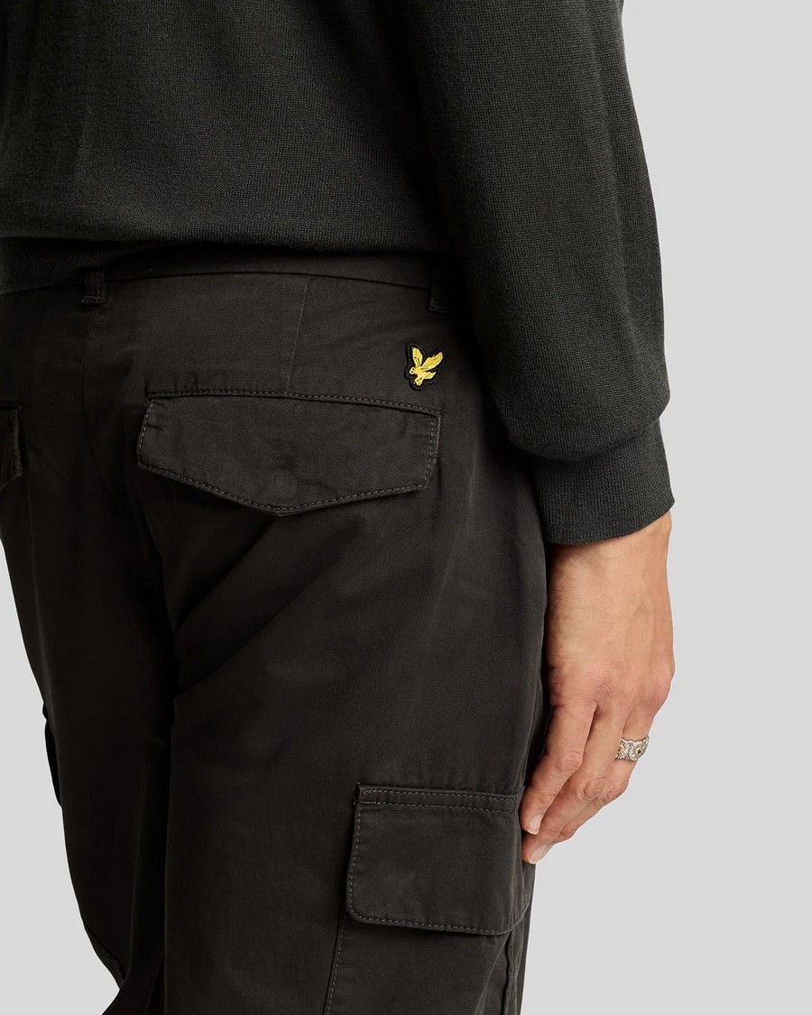 Lyle & Scott Ανδρικό Παντελόνι Cargo Regular Fit Βαμβακερό Με Πλαϊνές Τσέπες Και Κεντημένο Λογότυπο φωτογραφία