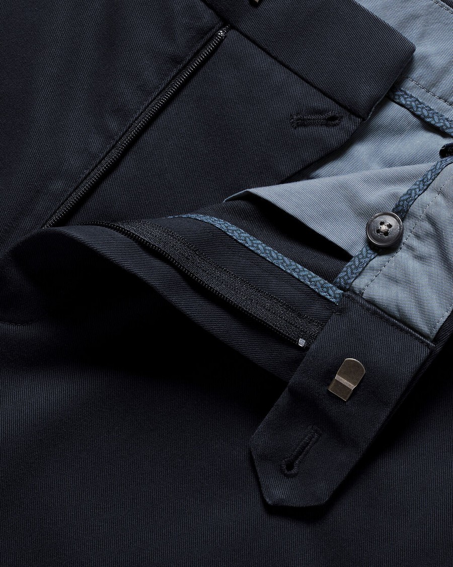 Charles Tyrwhitt Ανδρικό Παντελόνι Chinos Βαμβακερό με Stretch Non-Iron Modern Fit σε Σκούρο Μπλε φωτογραφία