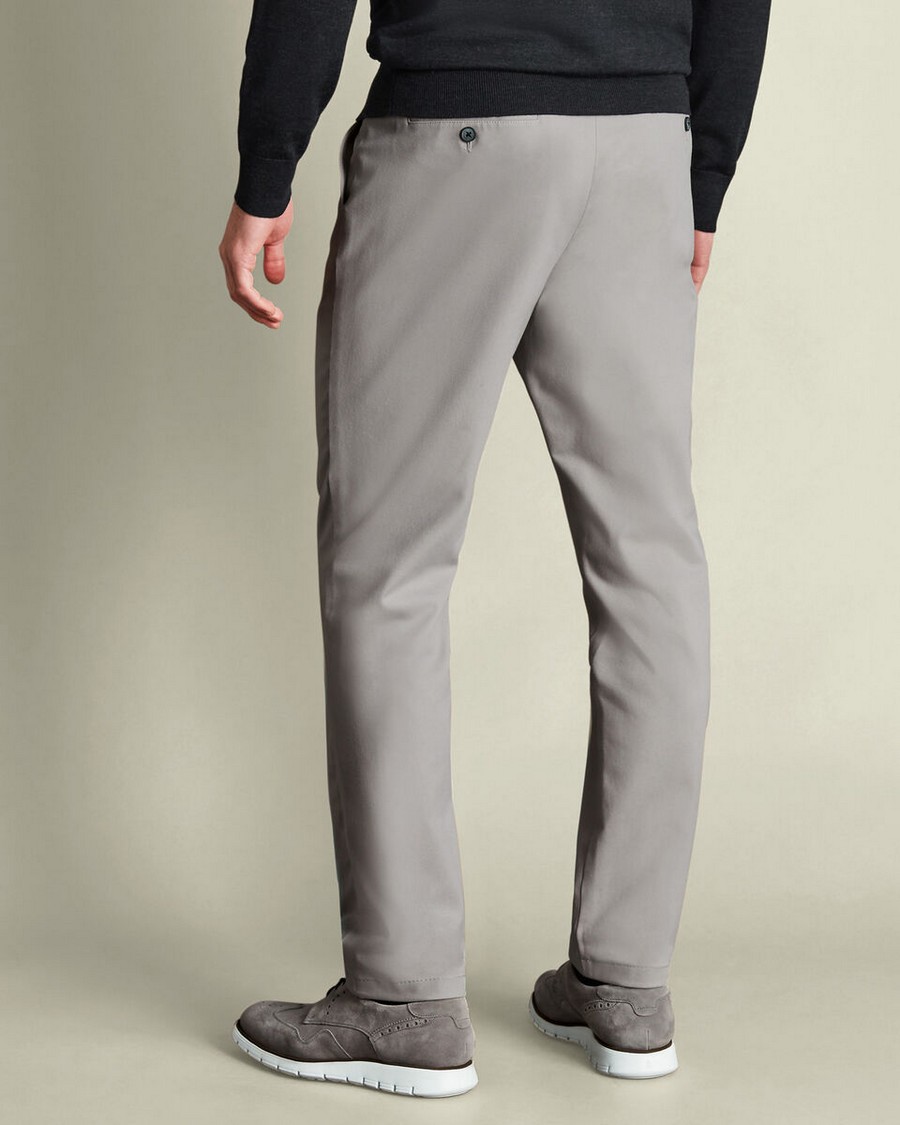 Charles Tyrwhitt Ανδρικό Παντελόνι Chinos Βαμβακερό με Stretch Non-Iron Modern Fit σε Ανοιχτό Γκρι φωτογραφία