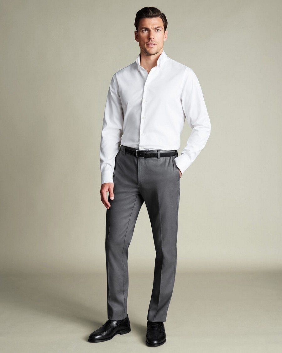 Charles Tyrwhitt Ανδρικό Παντελόνι Smart Texture Slim Fit Non Iron Με Ελαστικό Ύφασμα