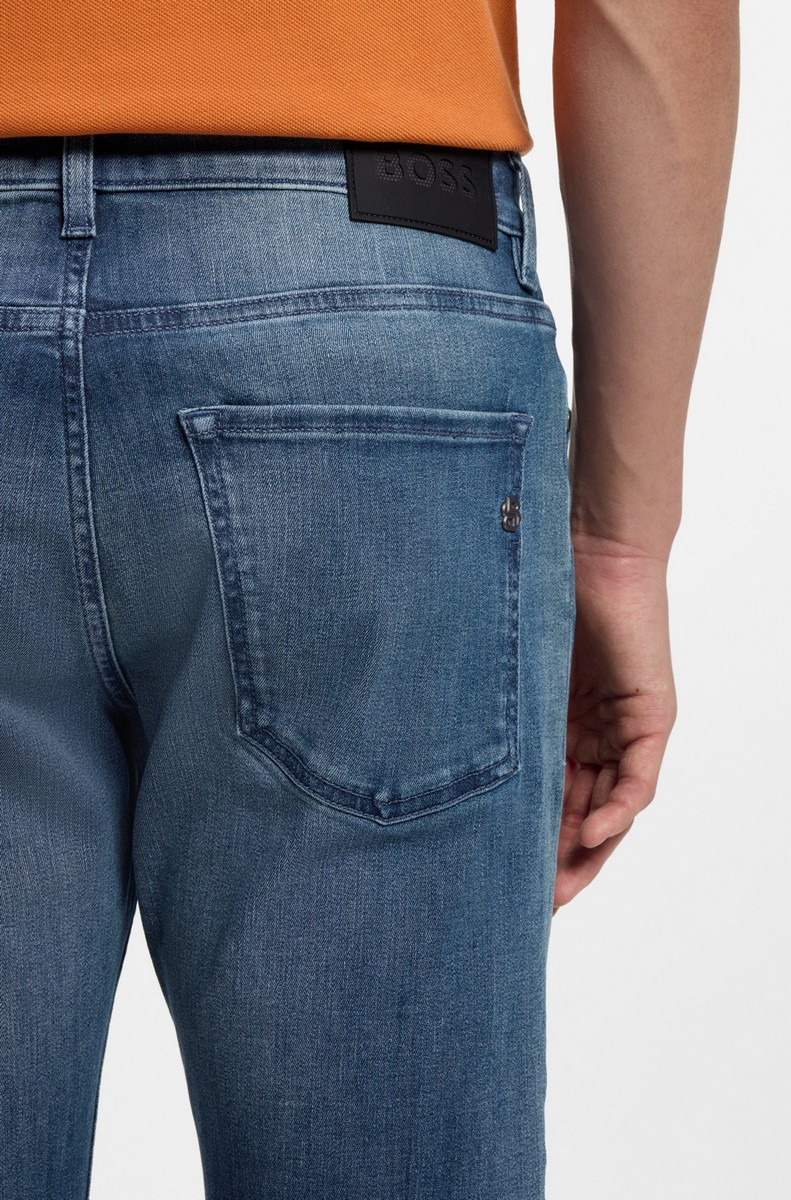 Boss Ανδρικό Τζιν Slim Fit Με Lightweight Denim Και Λογότυπο Στο Coin Pocket φωτογραφία