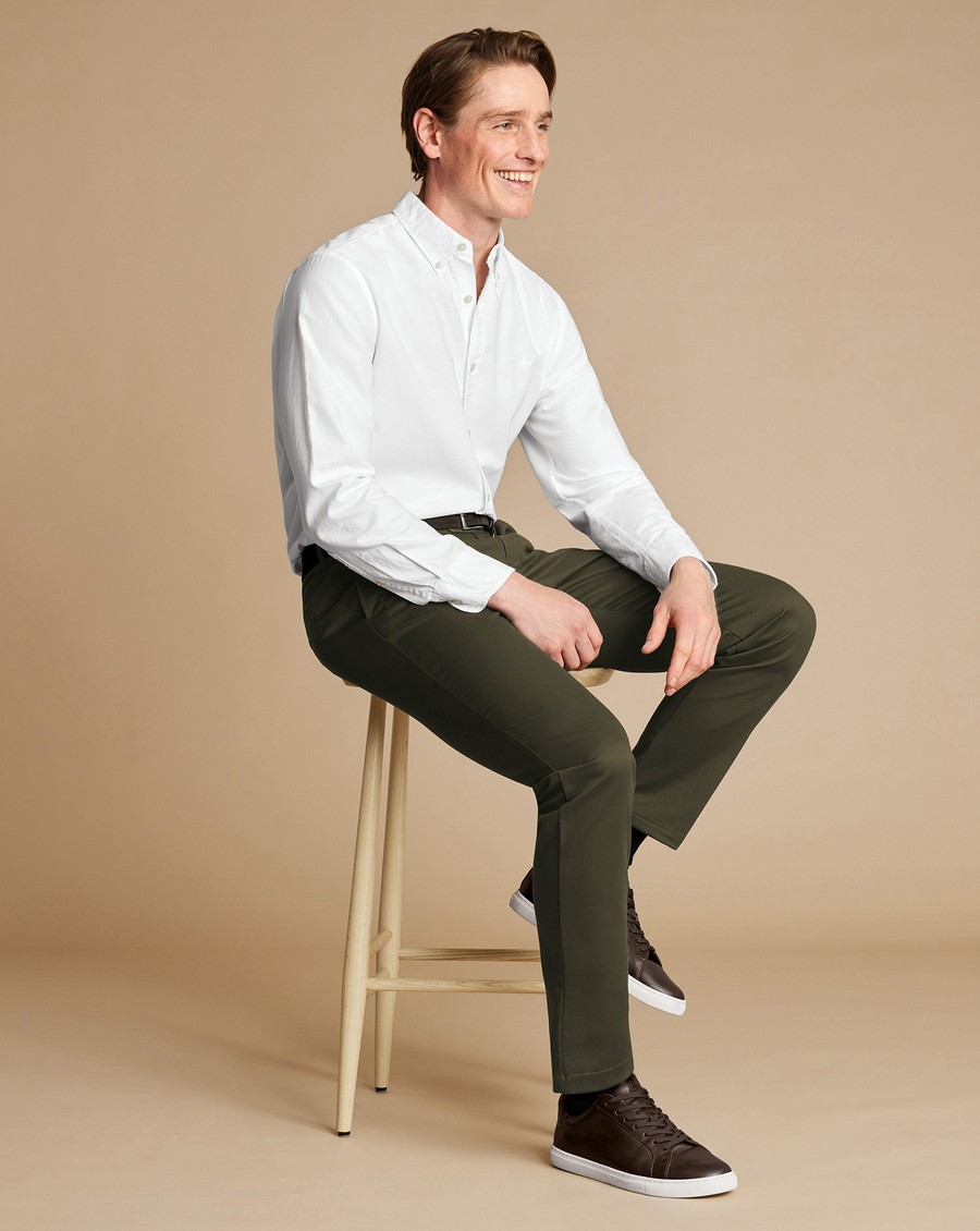 Charles Tyrwhitt Ανδρικό Παντελόνι Chinos Non Iron Slim Fit σε Πράσινο φωτογραφία