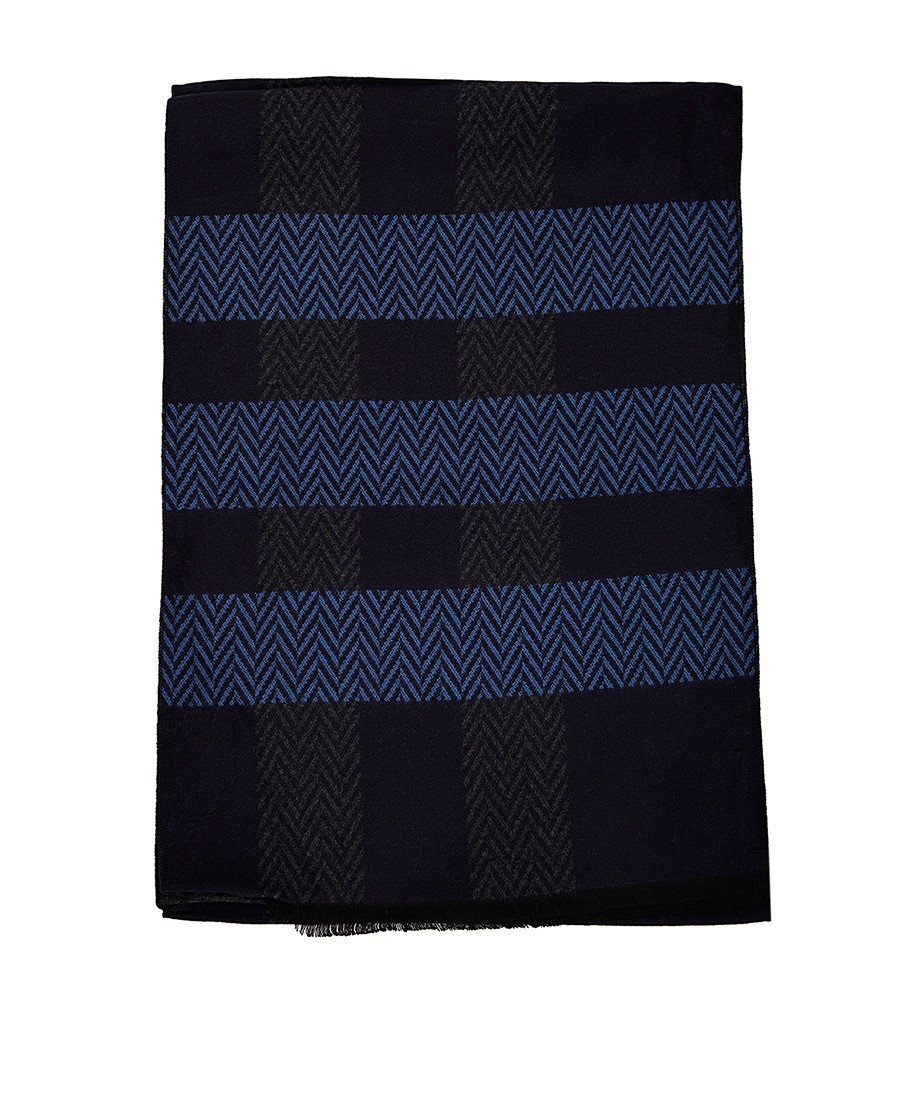 Ανδρικό Κασκόλ με Γεωμετρικές Ρίγες και Ψαροκόκκαλο σε Μπλε φωτογραφία