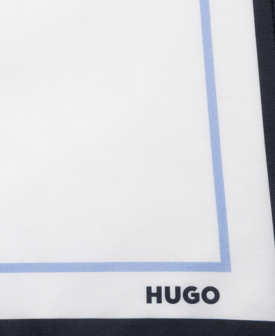 Hugo Ανδρικό Βαμβακερό Μαντηλάκι Πέτου Με Κοντράστ Ρέλι Μαύρο-Λευκό φωτογραφία