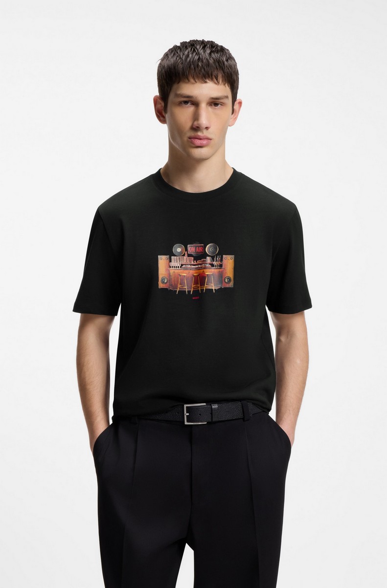 Hugo Ανδρικό Μαύρο Μονόχρωμο Βαμβακερό T-Shirt Regular Fit Με Graphic Print Για Casual Εμφανίσεις