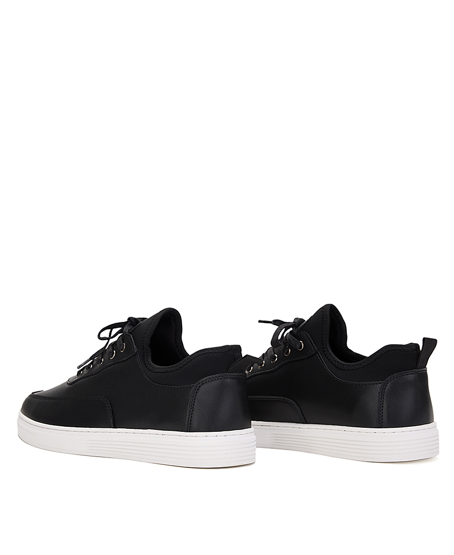 Vardas Δερμάτινα Sneakers σε Μαύρο φωτογραφία