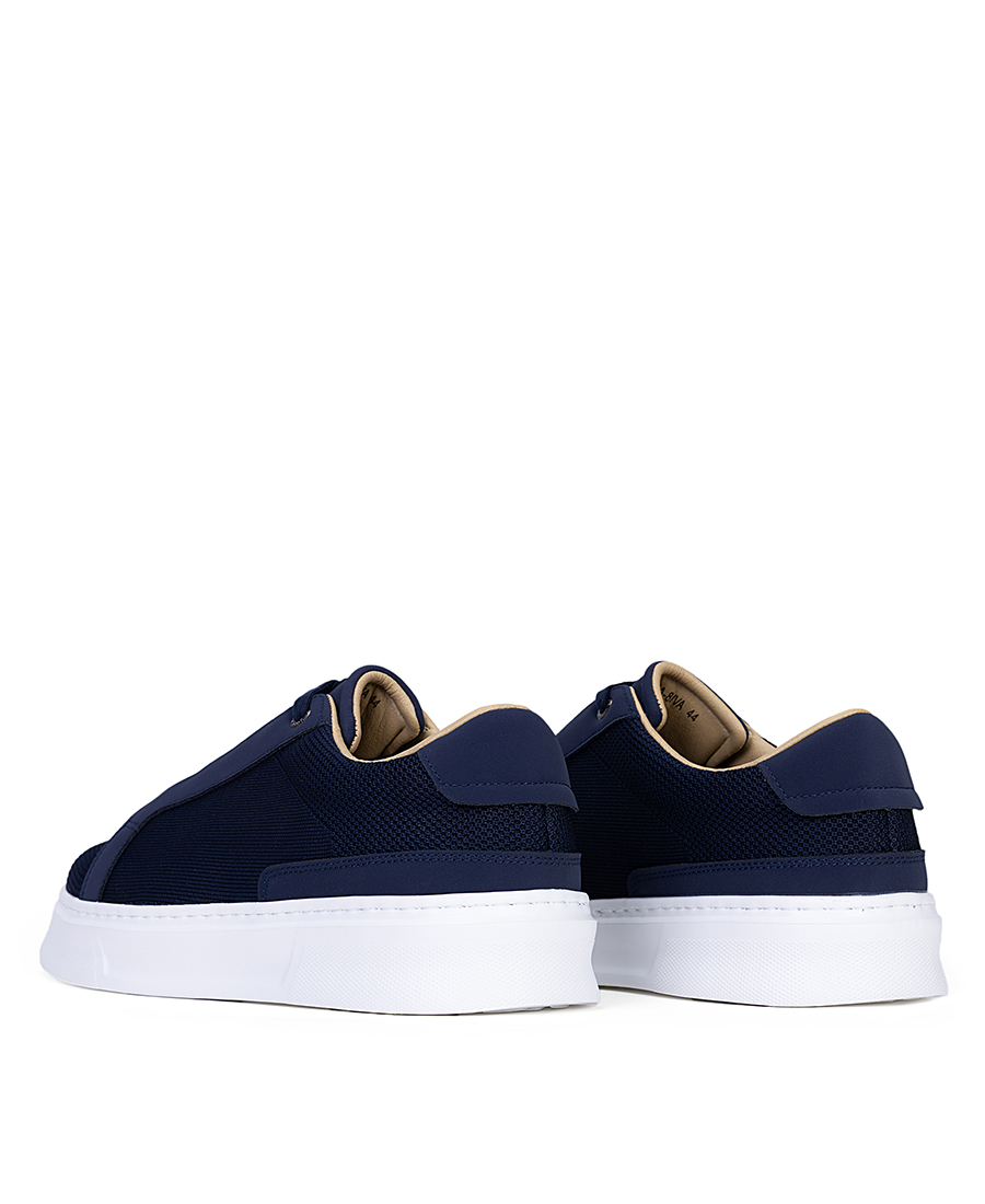 Vardas Ανδρικά Sneakers Δερμάτινα Με Υφασμάτινες Διάτρητες Λεπτομέρειες Και Λευκή Σόλα φωτογραφία