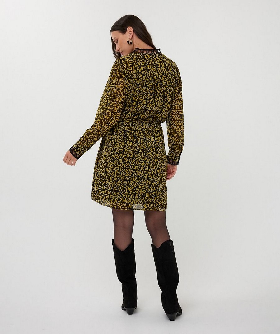 EsQualo Γυναικείο Σεμιζιέ Dress Unified SJ Με Γραφικό Print φωτογραφία