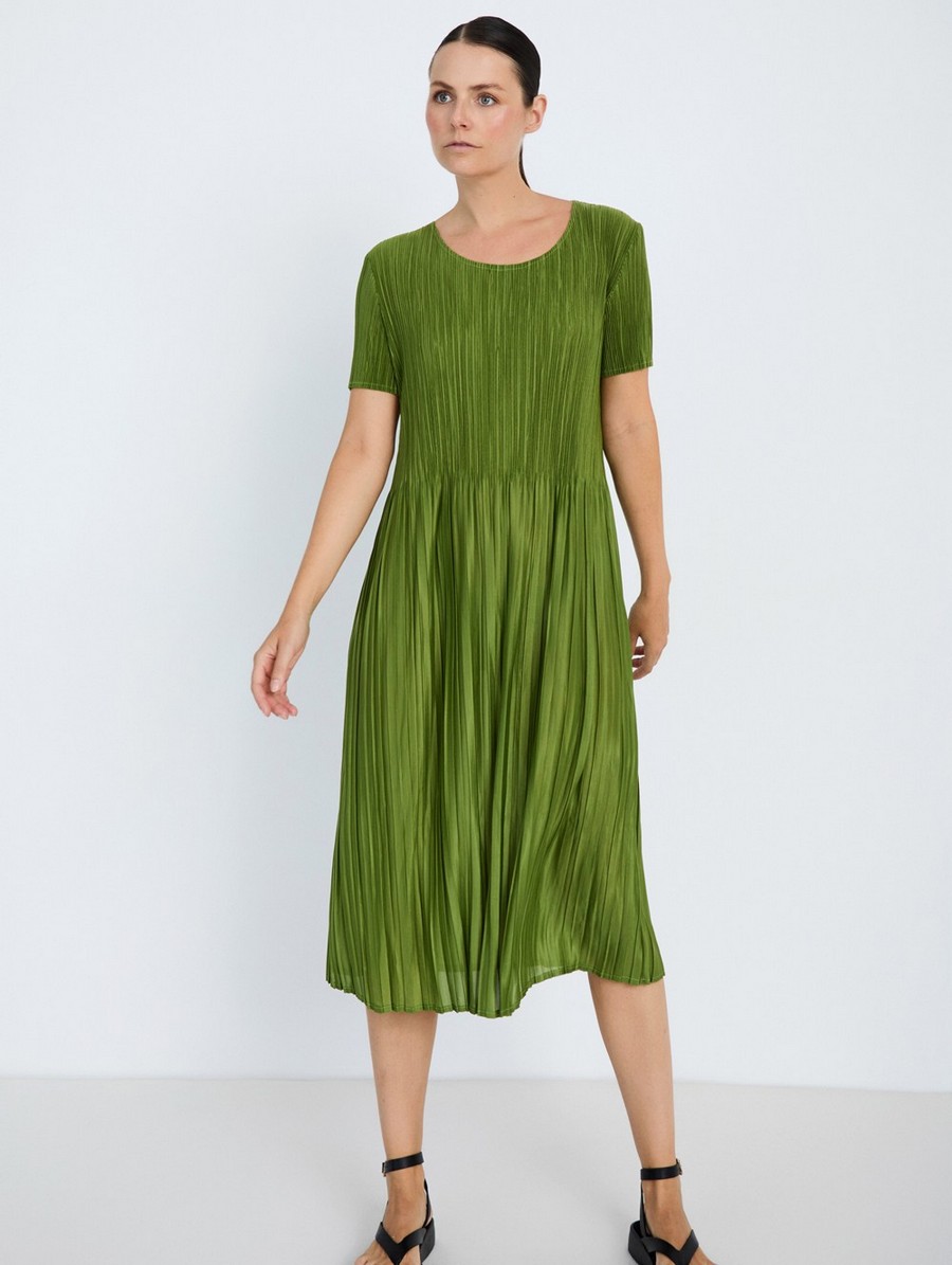 Skatie Γυναικείο Φόρεμα Midi Relaxed Fit Με Pleats Και Non Iron Ύφασμα