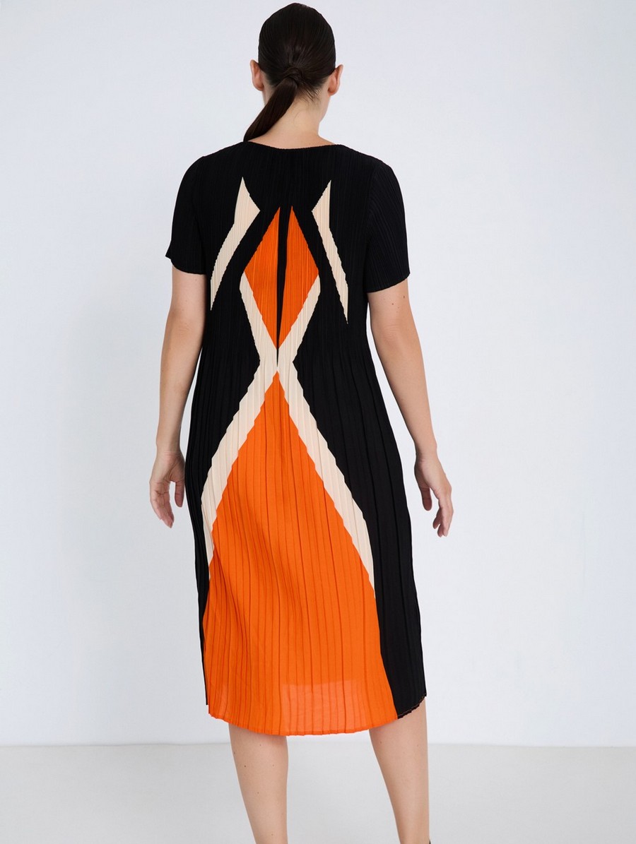 Skatie Γυναικείο Φόρεμα Midi Relaxed Fit Με Pleats Και Geometric Print Non Iron φωτογραφία
