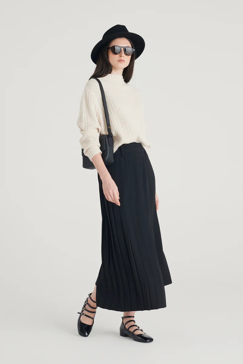 Caractere Caractere Γυναικεία Φούστα Πλισέ Asymmetric Fit Σε Κρεπ Μαύρο