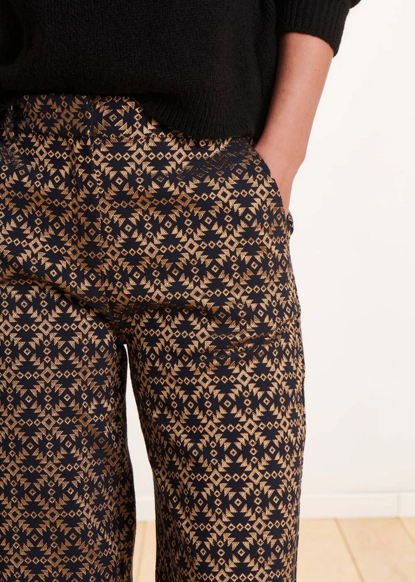 La Fee Maraboutee La Fee Maraboutee Γυναικείο Παντελόνι Ίσιο Jacquard 7/8 Βαμβάκι Μαύρο Χρυσό - 4