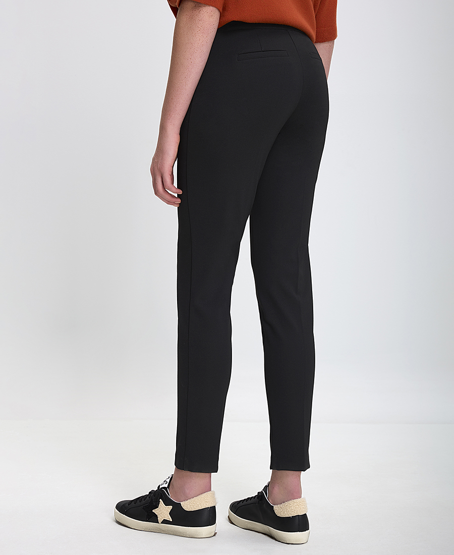 Γυναικείο Cropped Παντελόνι Slim Fit σε Μαύρο φωτογραφία