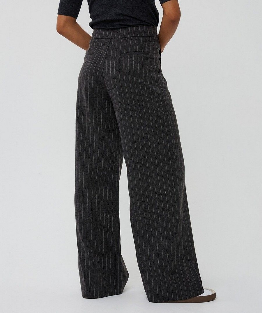 EsQualo Γυναικείο Παντελόνι Wide Leg Με Pinstripes & Rhinestones φωτογραφία
