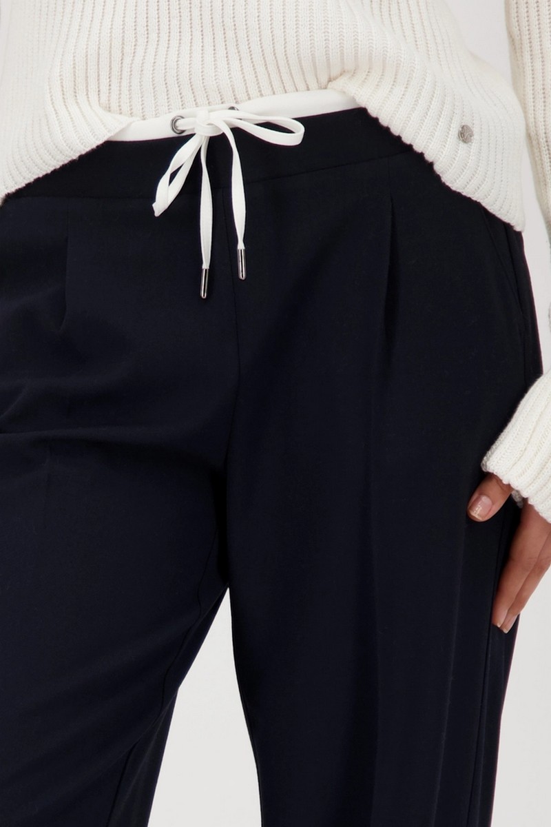 Monari Γυναικείο Παντελόνι Straight Fit Με Ζωνάρι Και Λάστιχο φωτογραφία