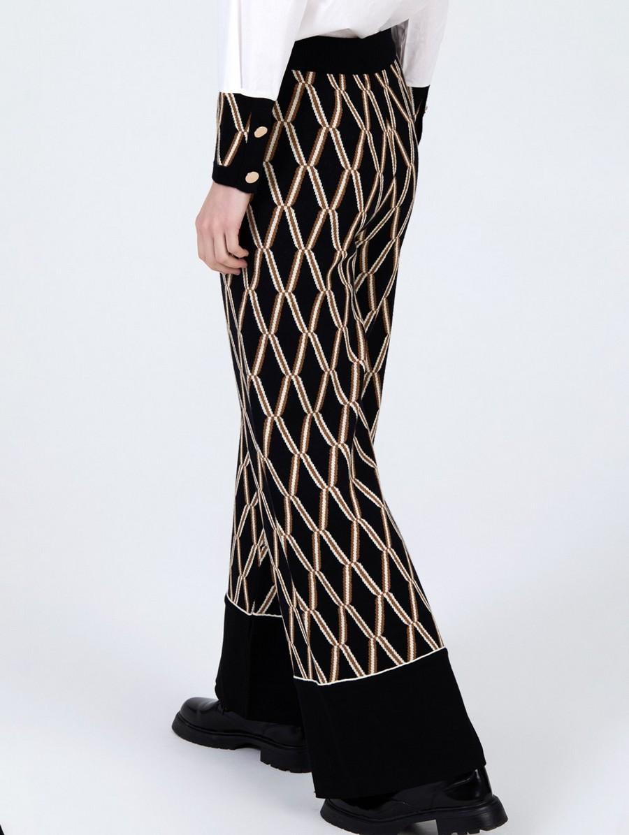 Skatie Γυναικείο Πλεκτό Παντελόνι Wide Fit Με Γεωμετρικό Μοτίβο φωτογραφία
