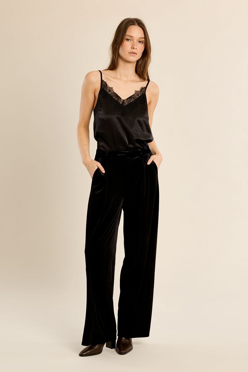 Molly Bracken Γυναικείο Μαύρο Βελούδινο Παντελόνι Straight Fit Για Βραδινές & Formal Εμφανίσεις