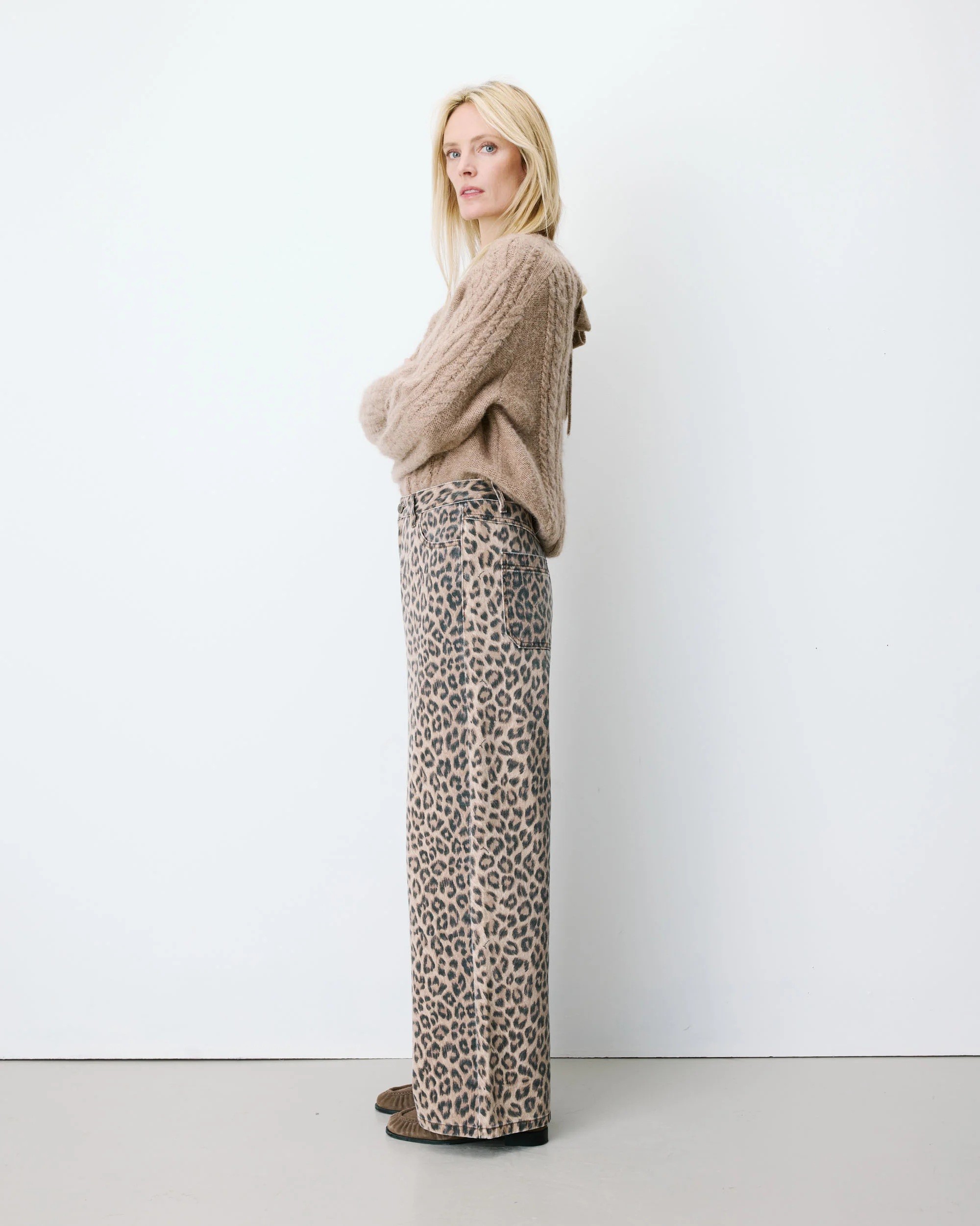 Grace & Mila Γυναικείο Βαμβακερό Denim Παντελόνι Wide Leg Με Animal Print Loose Fit Για All-Day Εμφανίσεις