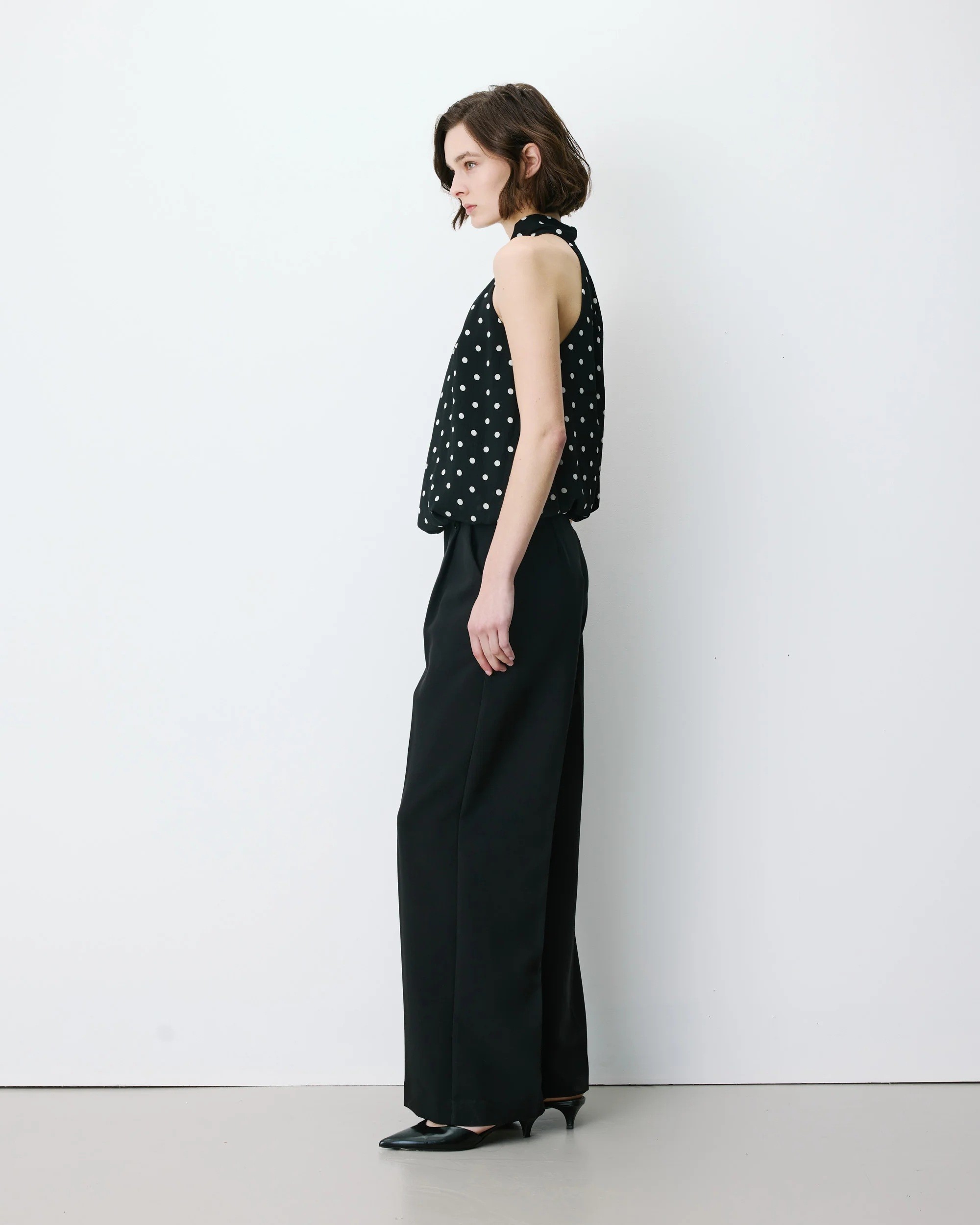 Grace & Mila Γυναικείο Tailored Μαύρο Παντελόνι Wide Leg Regular Fit Για Business & Formal Εμφανίσεις
