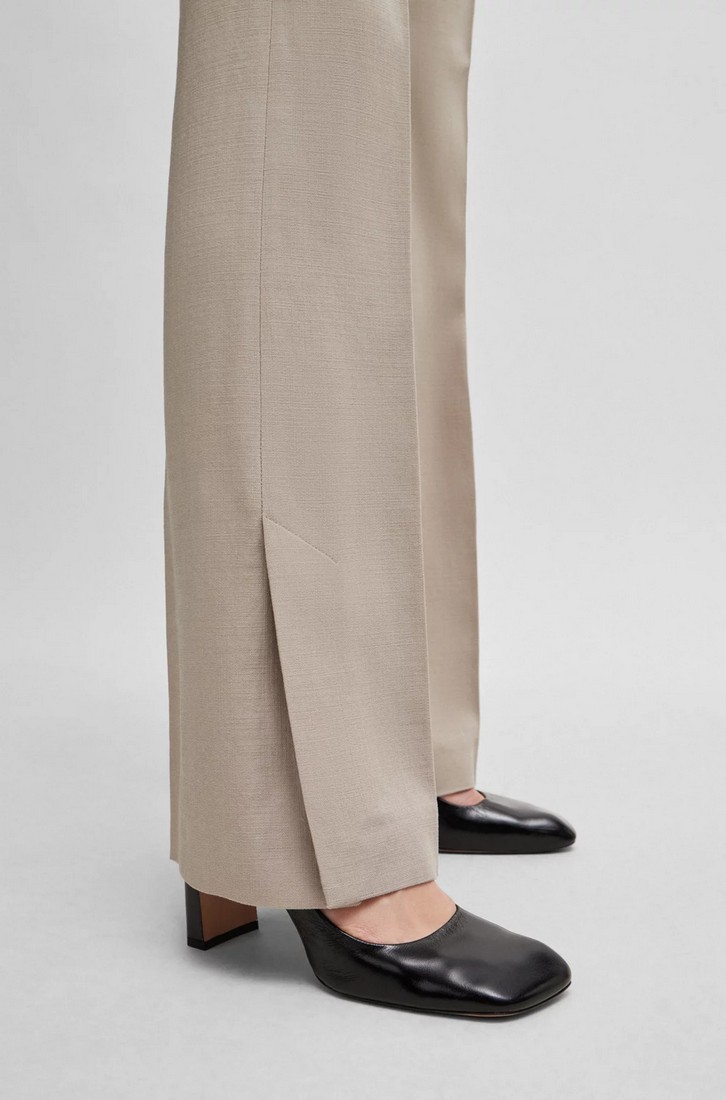 Boss Παντελόνι Flared σε Μπεζ φωτογραφία