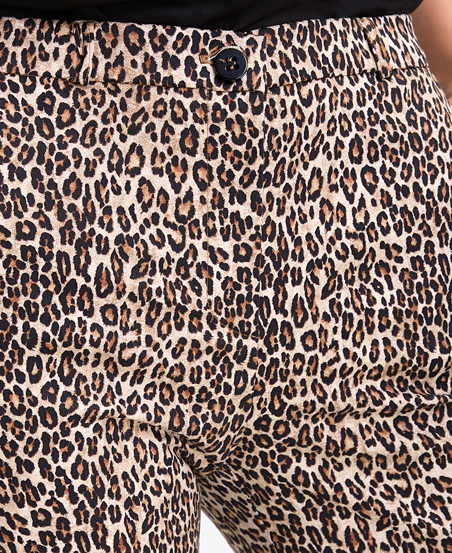 Γυναικείο Παντελόνι με Animal Print Σχέδιο Straight Fit φωτογραφία