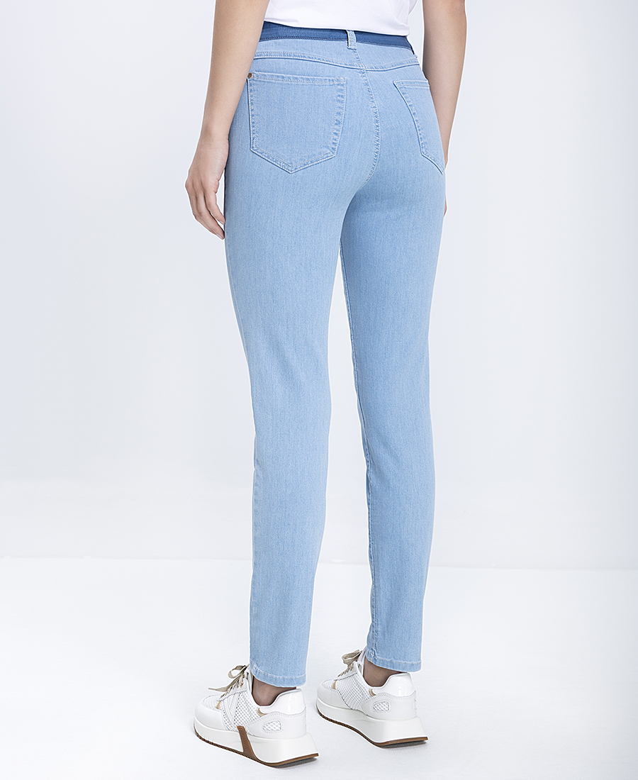 Γυναικείο Denim Παντελόνι Με Λάστιχο Στη Μέση Slim Fit φωτογραφία