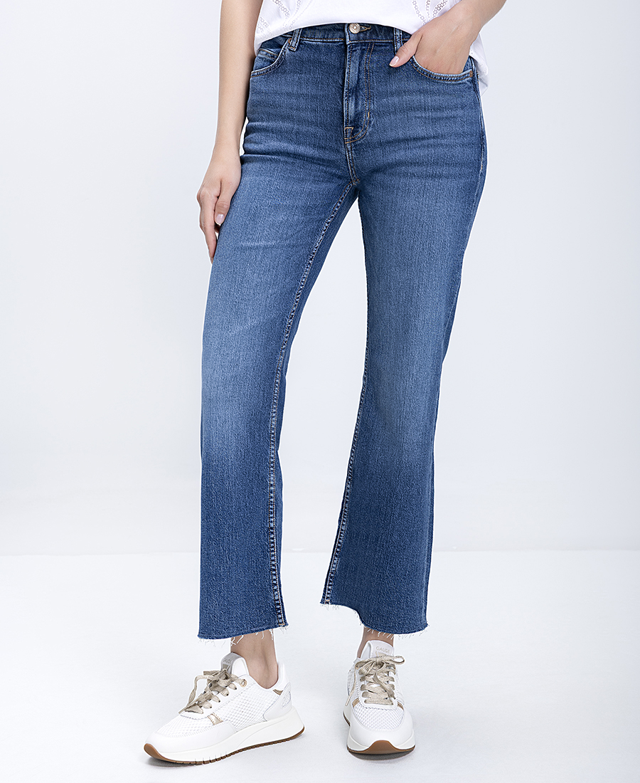 Boss Γυναικείο Denim Παντελόνι Flared Fit Με Raw Hem φωτογραφία