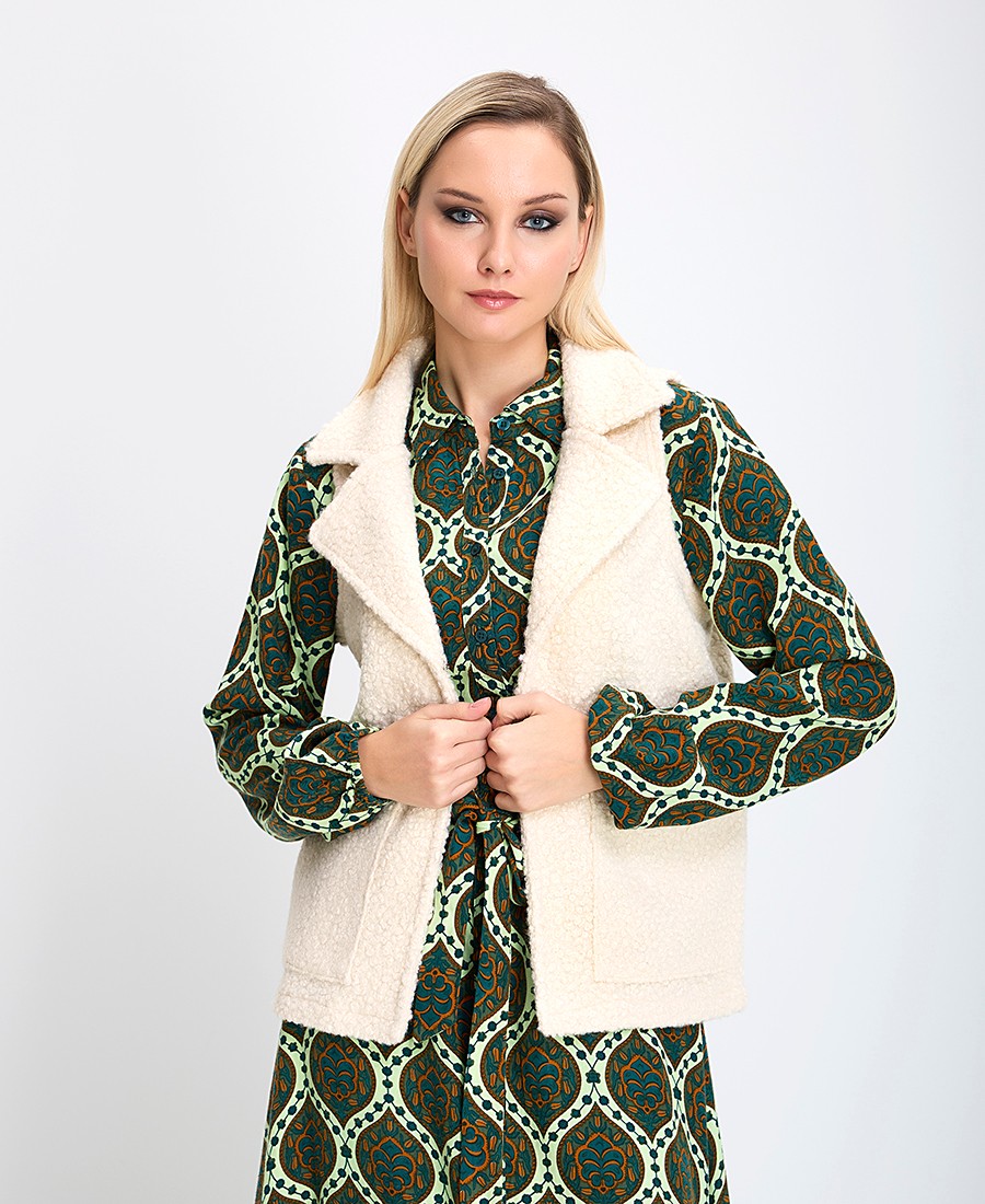 Mina Roo Γυναικείο Γιλέκο Regular Fit Μπουκλέ με Γιακά Μπεζ