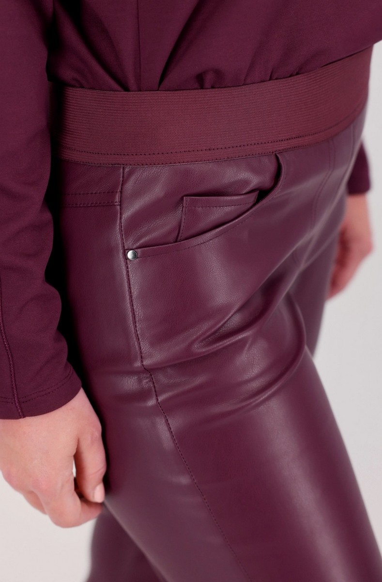 Monari Γυναικείο Παντελόνι Straight Fit Σε Δερμάτινη Όψη φωτογραφία