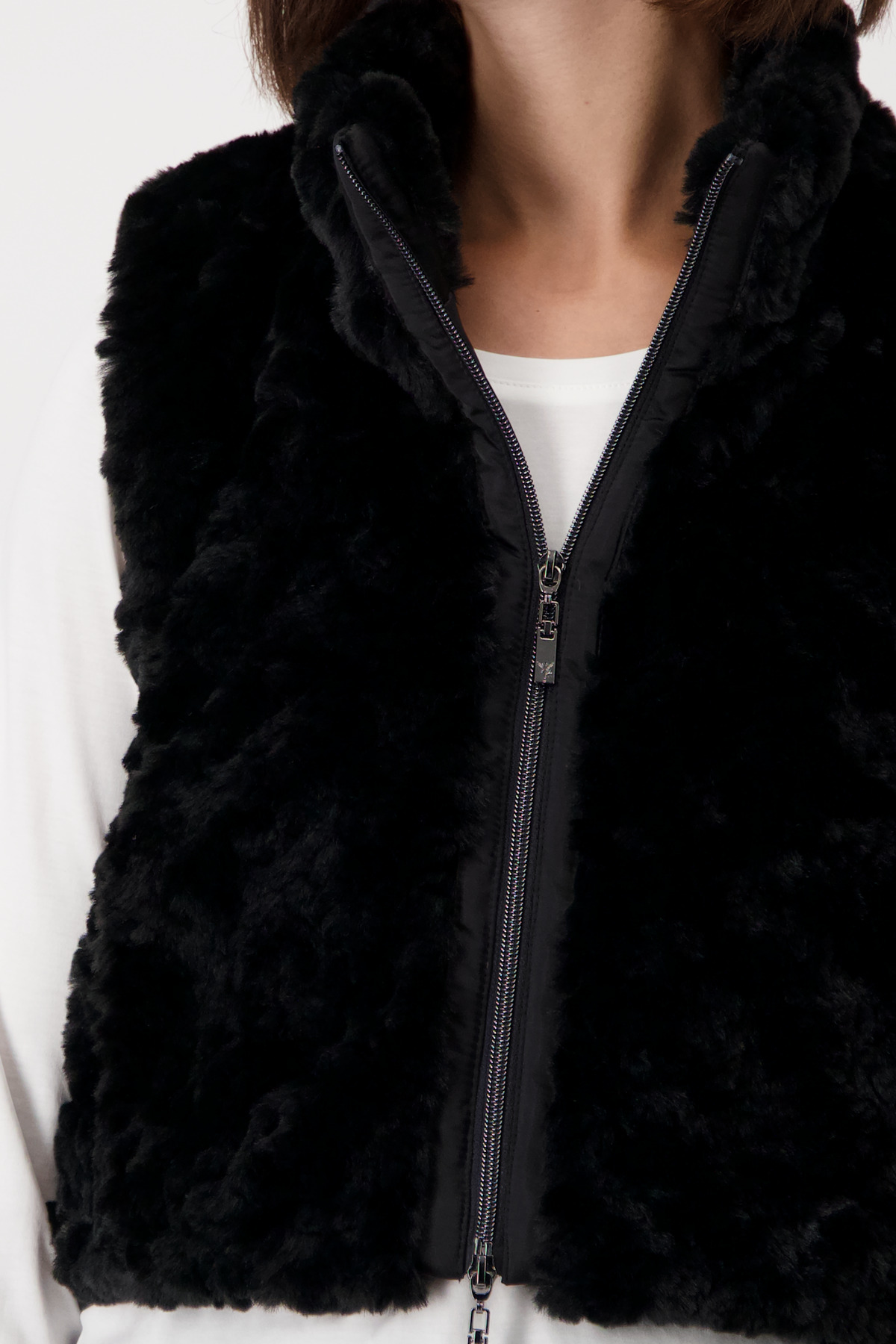 Monari Γυναικείο Bodywarmer Γούνινο με Τσέπες φωτογραφία