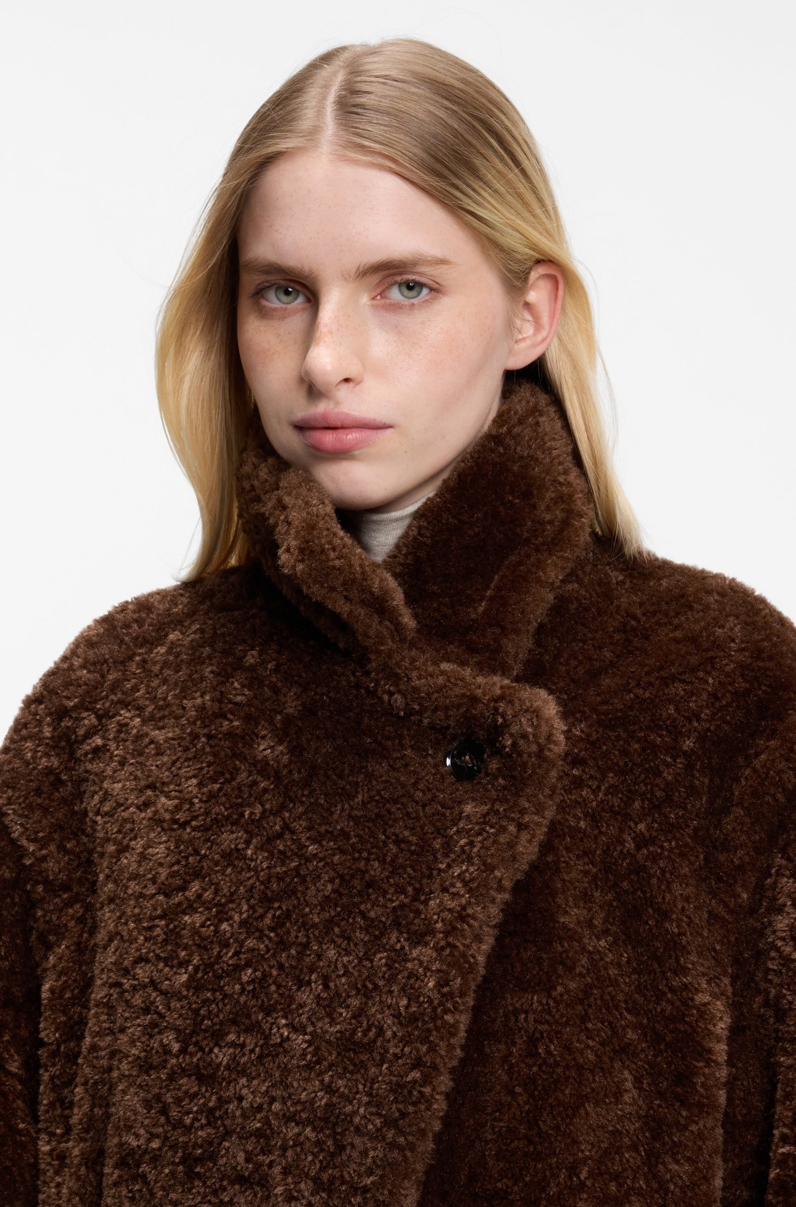 Boss Boss Γυναικείο Παλτό Teddy Με Oversized Πέτο Relaxed Fit Για All-Day Chic Εμφανίσεις - 4