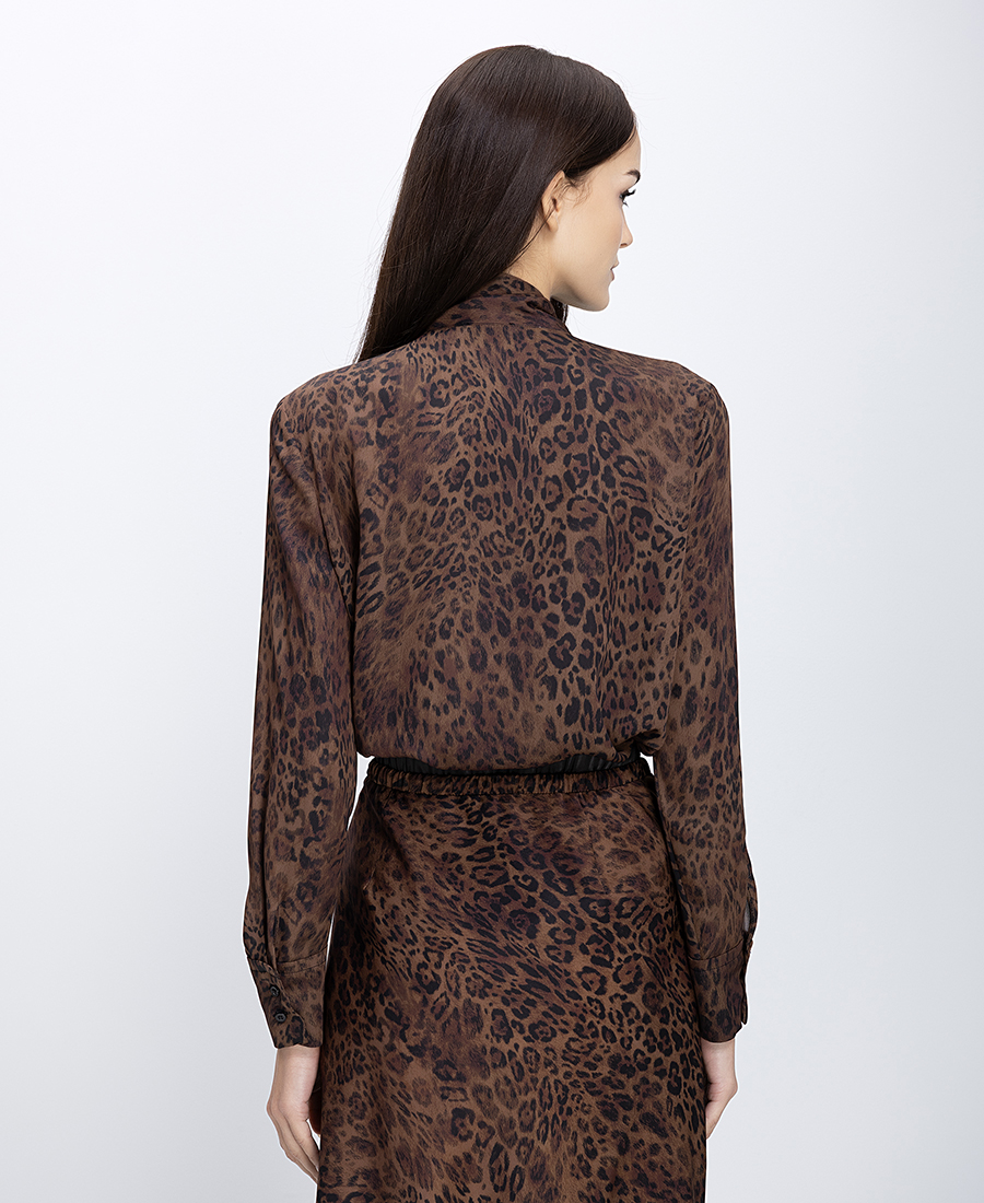 Γυναικεία Μπλούζα Με Animal Print Και Δετή Λεπτομέρεια φωτογραφία