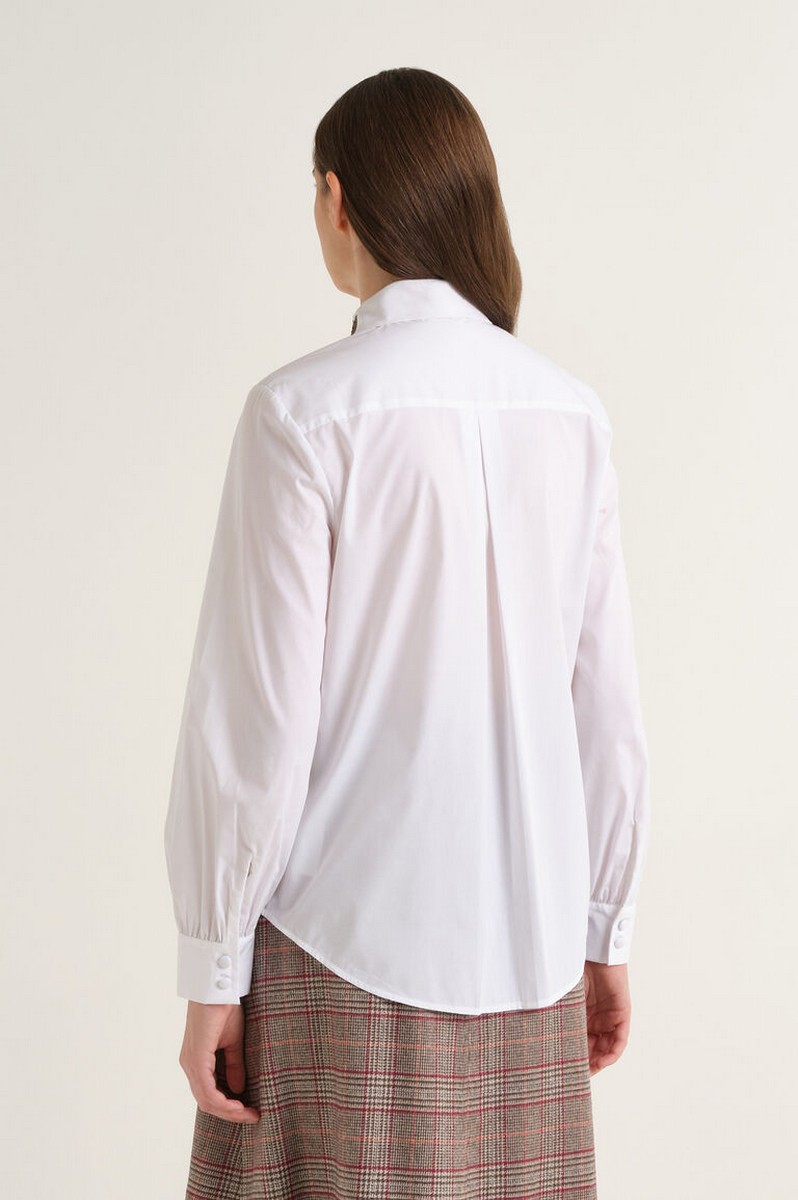 Maliparmi Maliparmi Γυναικείο Natural White Μονόχρωμο Πουκάμισο Regular Fit Από Stretch Cotton Με Κουμπιά Από Φίλντισι Και Πιέτα Στην Πλάτη Για Elegant Casual Εμφανίσεις - 3