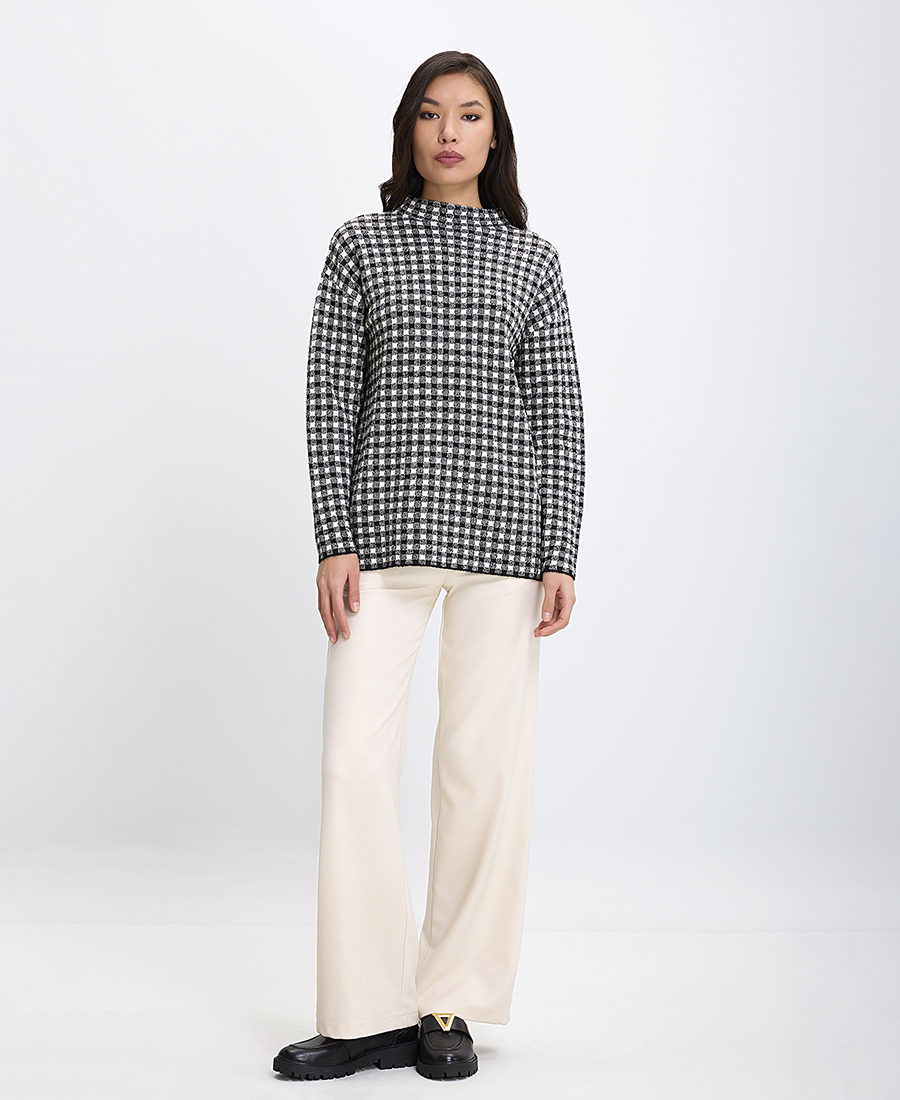 Γυναικείο Πλεκτό με Καρό Σχέδιο και Ψηλό Λαιμό Regular Fit σε Ασπρόμαυρο φωτογραφία