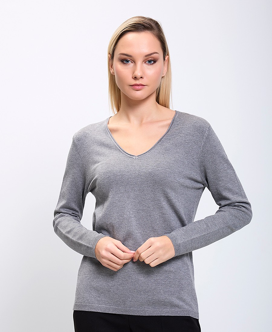 Γυναικείο Πλεκτό με Λαιμόκοψη V Regular Fit