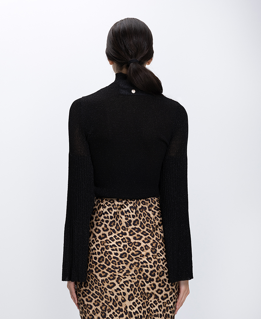 Luckylu Γυναικεία Μπλούζα Μεταλλιζέ Με Cut Out Λαιμόκοψη φωτογραφία