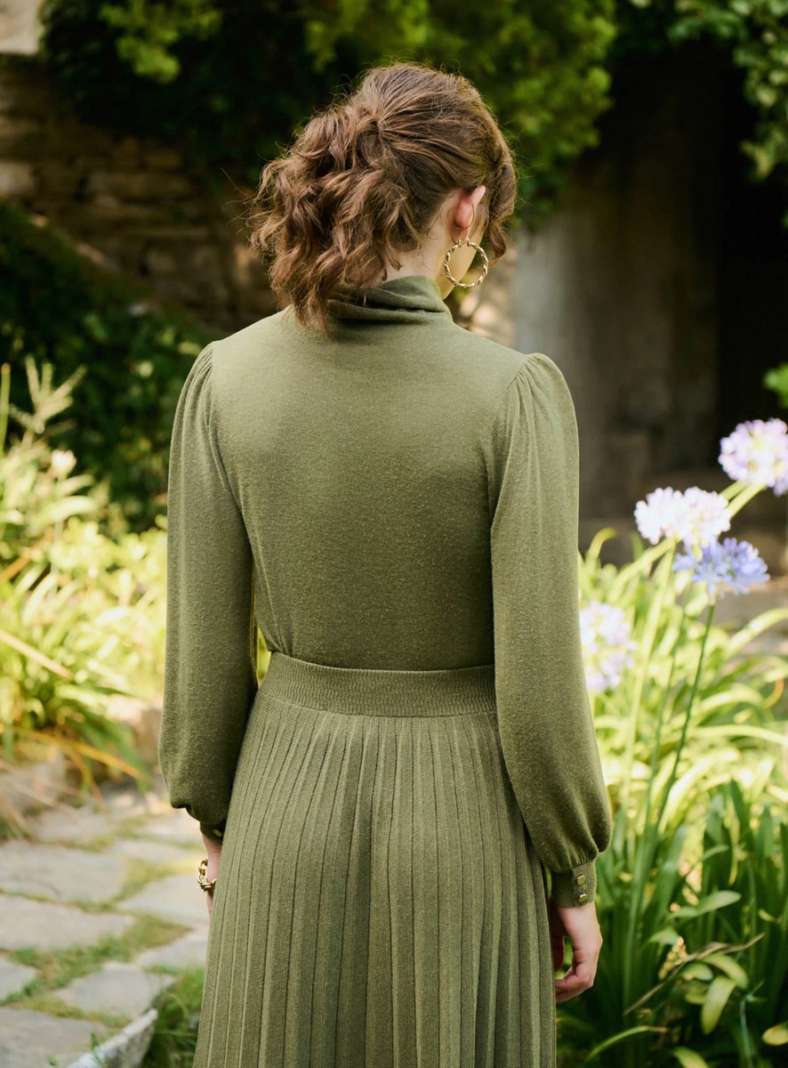 Petite Mendigote Γυναικείο Πλεκτό Regular Fit Με Κολ Μοντάν Και Μανίκια Πουφ φωτογραφία