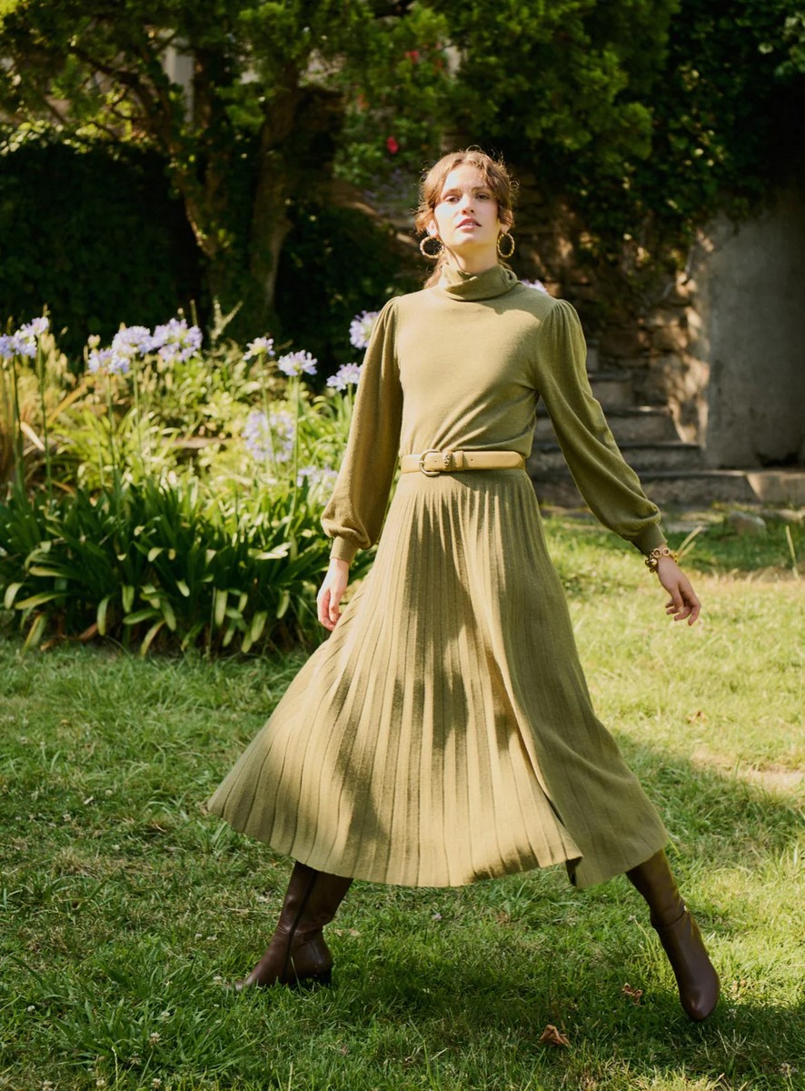 Petite Mendigote Γυναικείο Πλεκτό Regular Fit Με Κολ Μοντάν Και Μανίκια Πουφ φωτογραφία