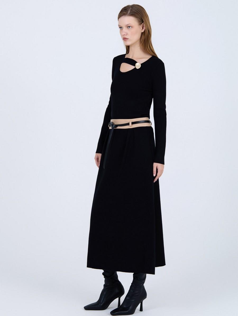 Skatie Γυναικείο Πλεκτό Τοπ Με Διακοσμητικό Κούμπωμα φωτογραφία