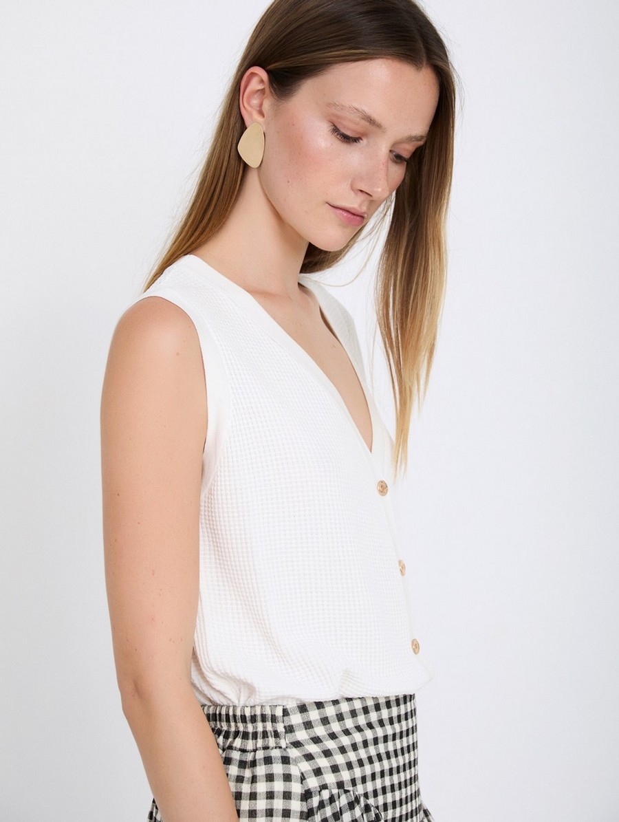 Skatie Skatie Γυναικείο Γιλέκο Πλεκτό Regular Fit Με Textured Πλέξη Και Minimal Σχεδιασμό - 4