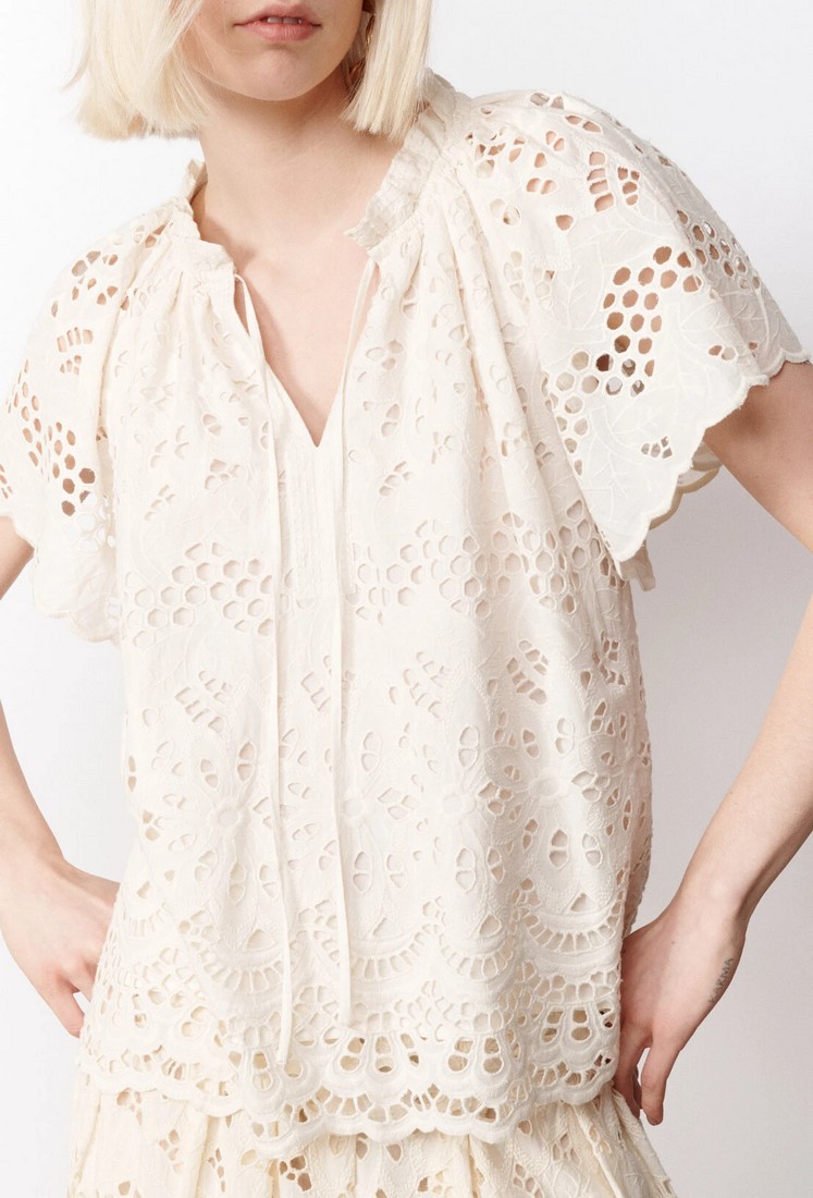 Tunic κεντημένη σε εκρού φωτογραφία