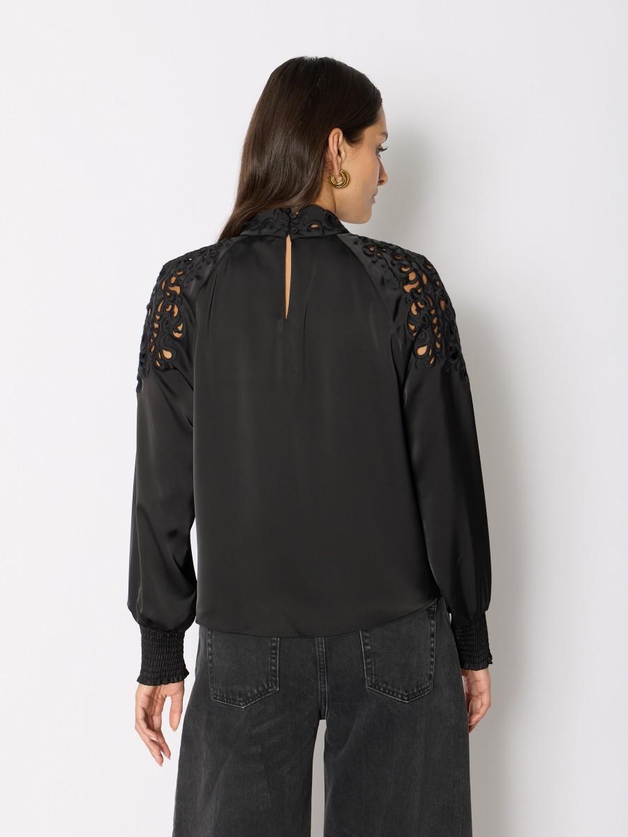 Berenice Γυναικεία Μπλούζα Regular Fit Με Κέντημα Μαύρη φωτογραφία