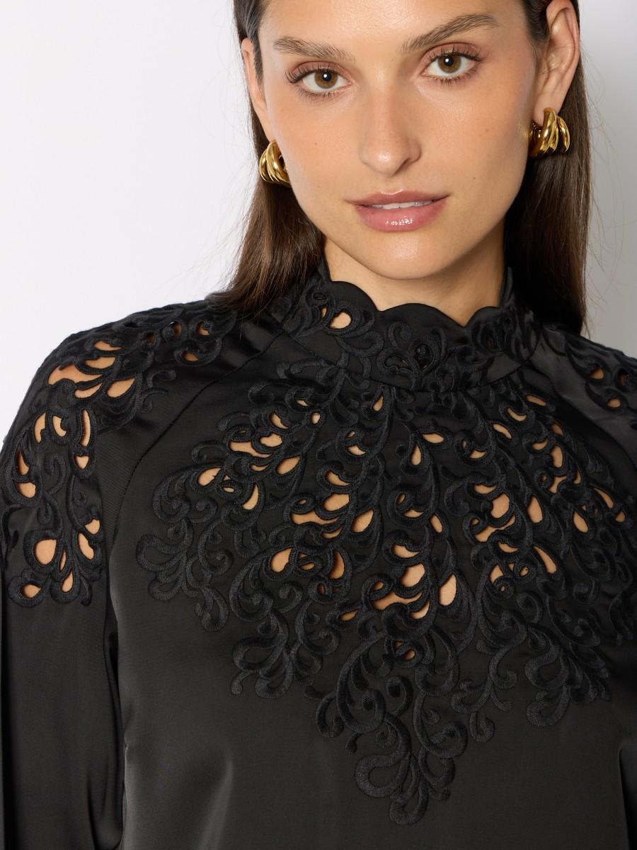 Berenice Γυναικεία Μπλούζα Regular Fit Με Κέντημα Μαύρη φωτογραφία